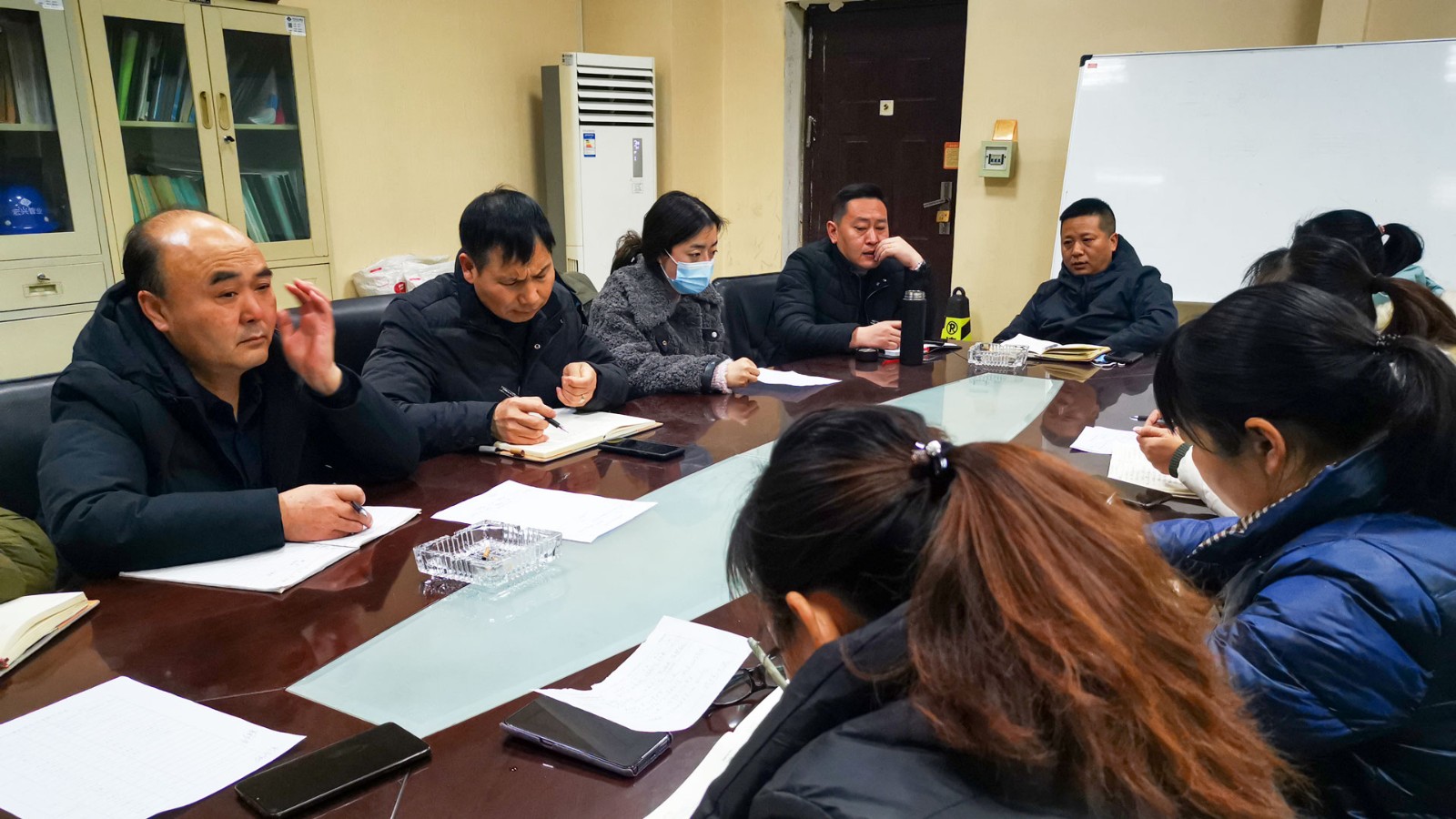 1611294766835299.jpg 圖片-團(tuán)建會議.jpg